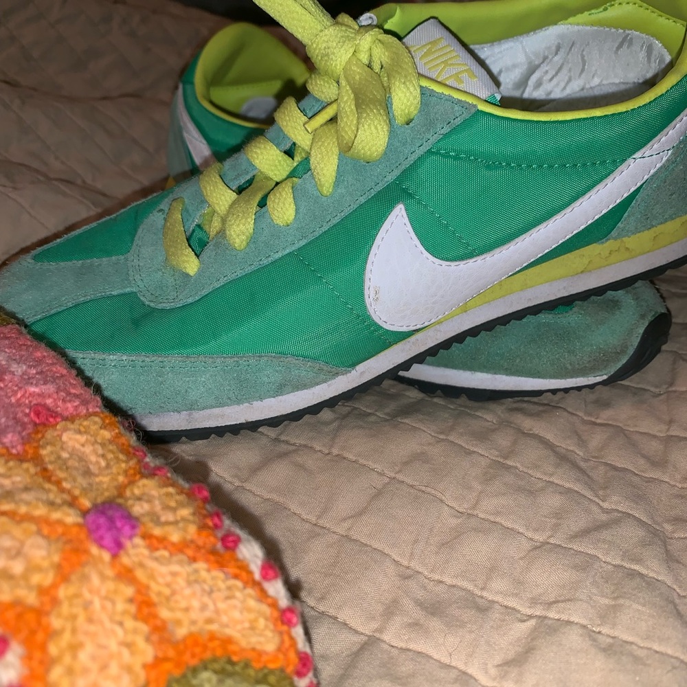 Nike Casual Size 8 Sneakers 👟